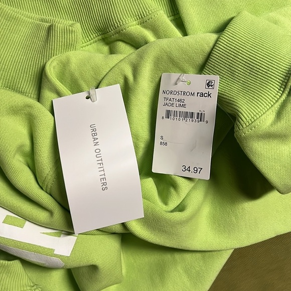 Urban Outfitters hi res Jade Lime Green NY Crewneck Sweatshirt Size Small NWT - Picture 4 of 4